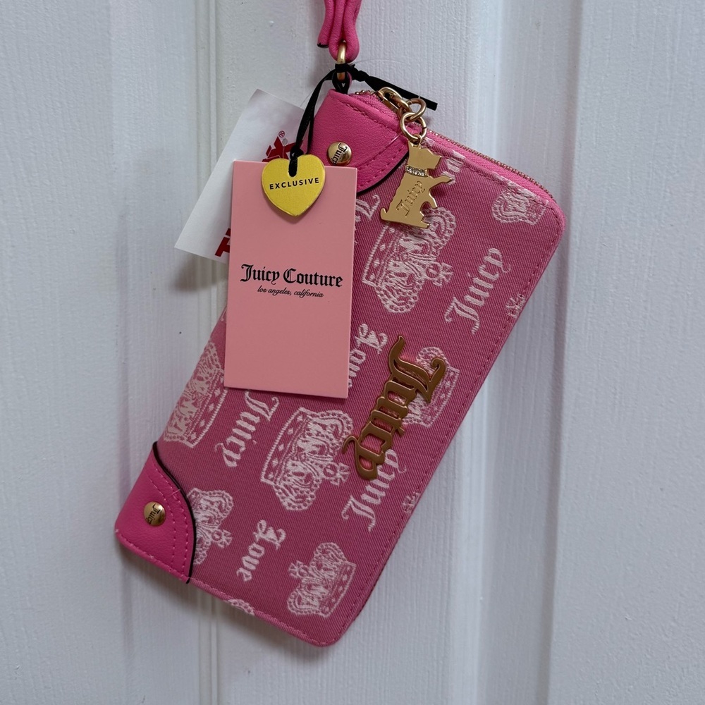 NWT Juicy Couture Juicy Fan Club Large ZipAround Wallet in Pink Lemonade/Powder